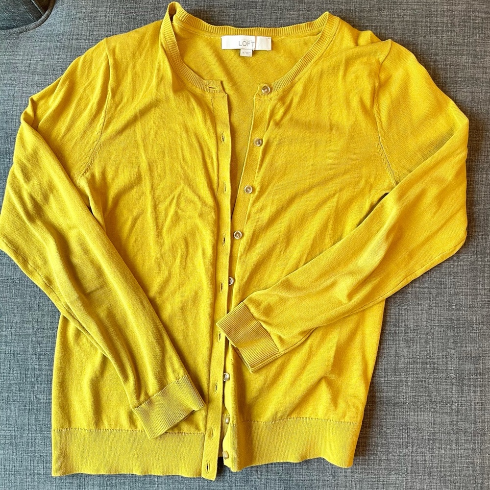 Mustard yellow cardigan
